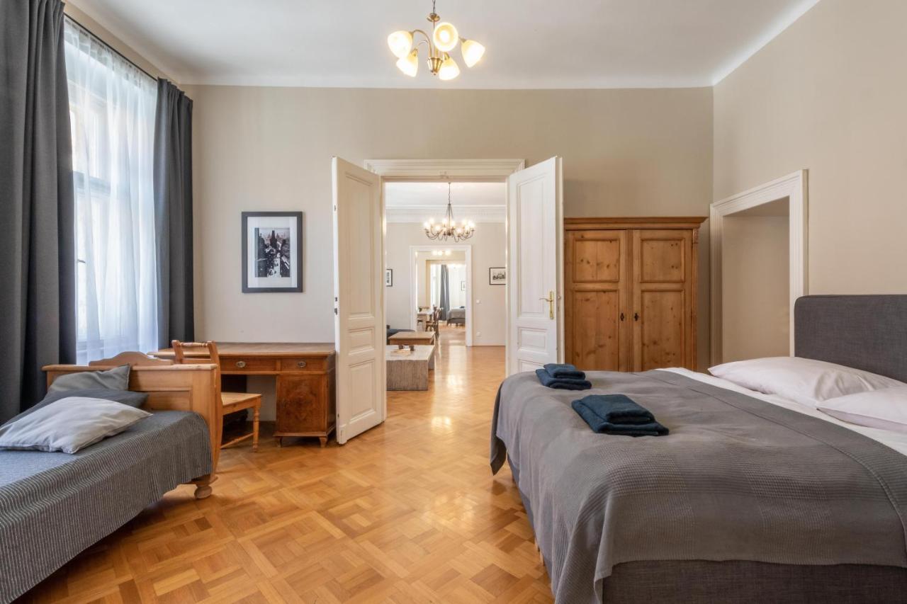 Liliova Apartments Prag Exterior foto
