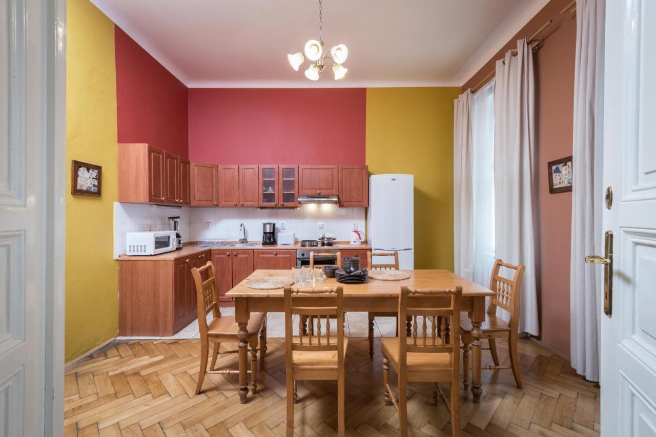 Liliova Apartments Prag Exterior foto